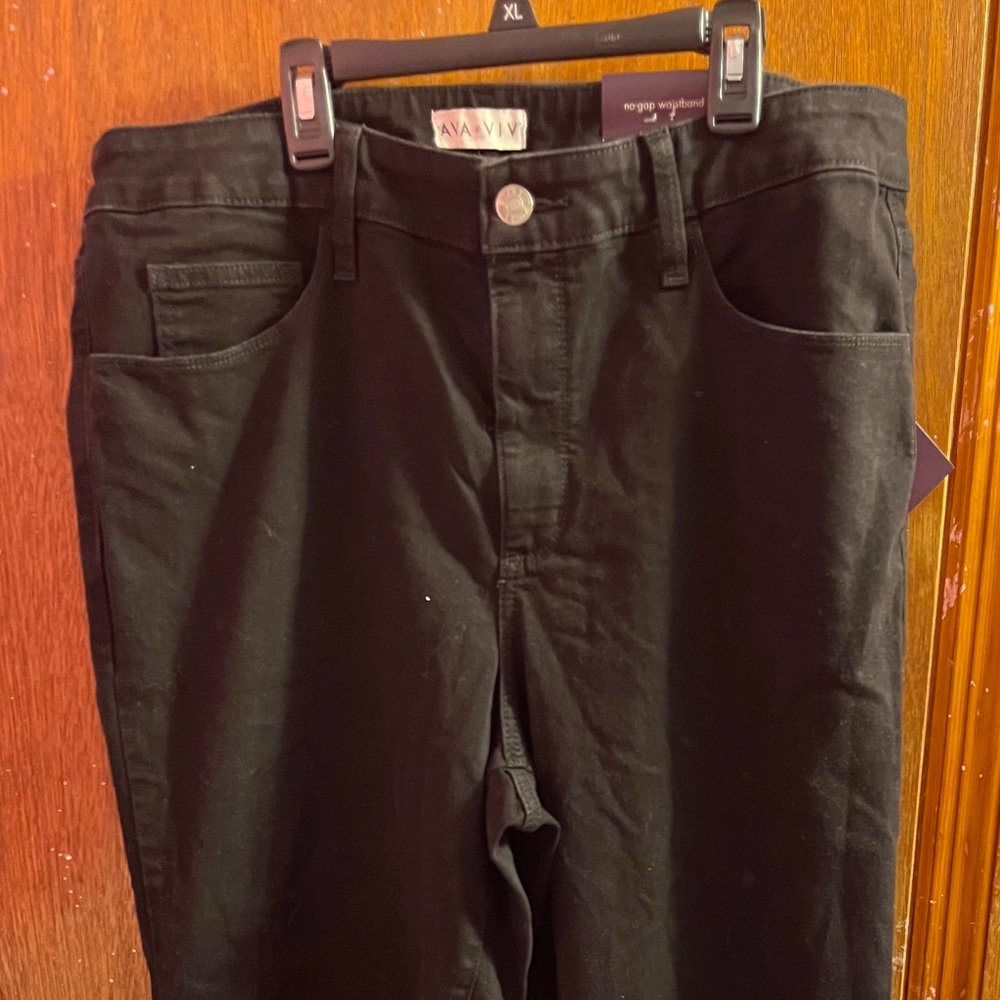 NWT Black high rise Flare Jeans Ava and Viv